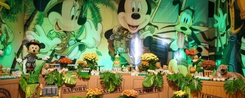 festa mickey safari luxo